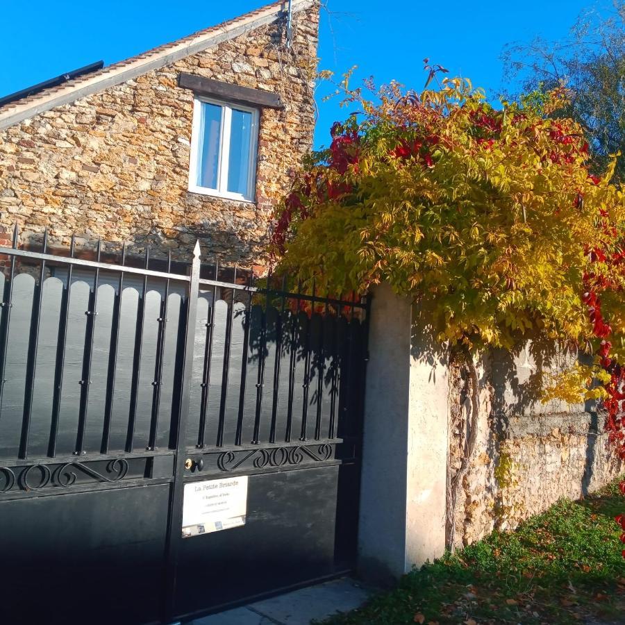 La Briarde Triple Pdj Bed and Breakfast Boissy-le-Chatel Eksteriør billede